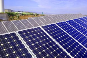 Servicio de limpieza de placas solares en Valencia